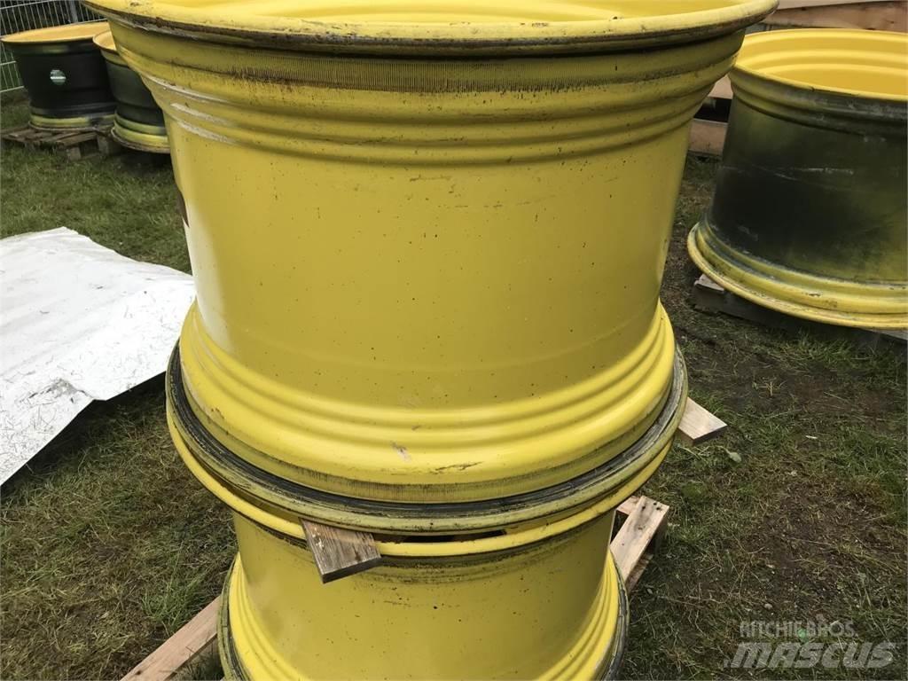 John Deere 23x34 Gumiabroncsok, kerekek és felnik