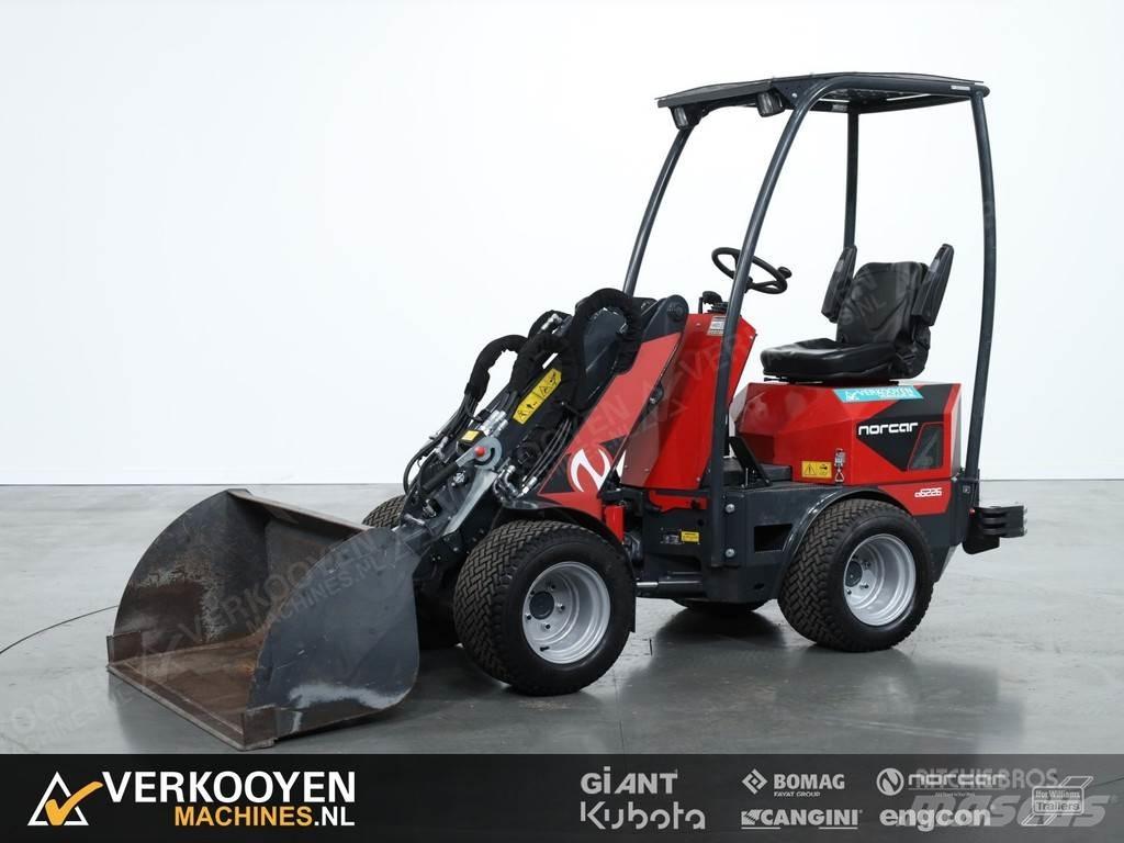 Norcar a6226 Gumikerekes homlokrakodók
