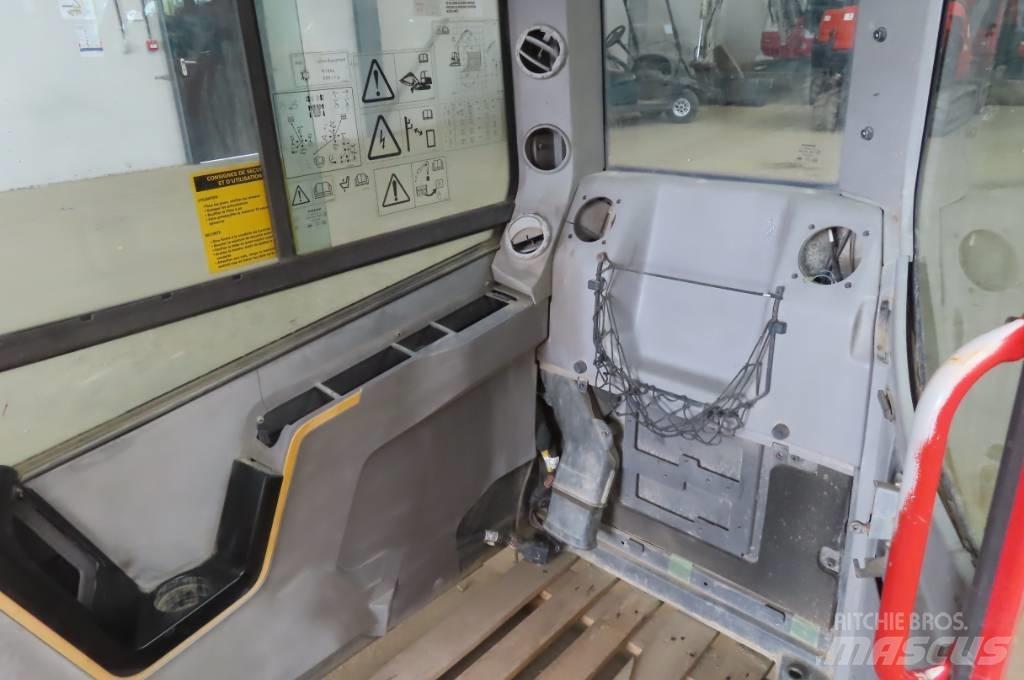 Volvo ECR 88 D Vezetőfülke és belső tartozékok