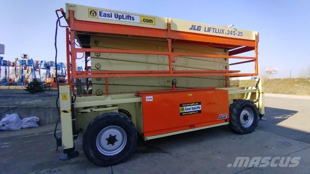 JLG 245-25 Ollós emelők