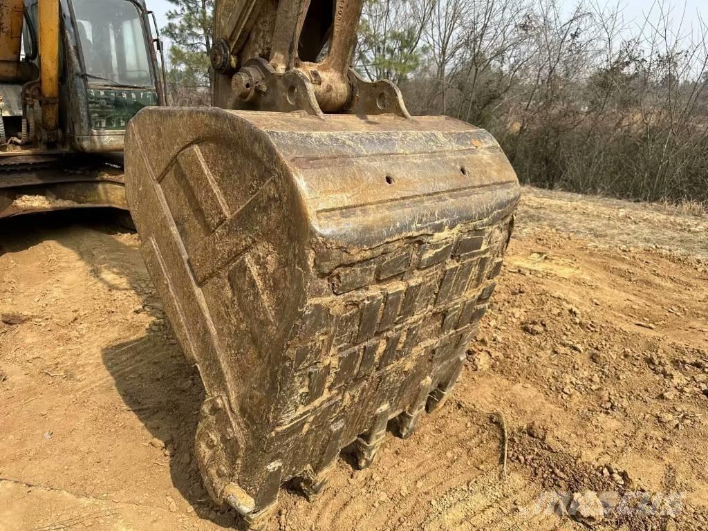 Hyundai 305LC-7 Lánctalpas kotrók