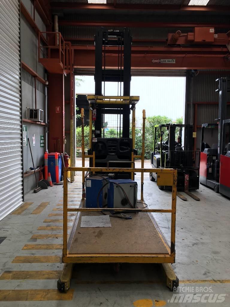 Hyster R30XMF3 Komissiózó magas emelésű targonca