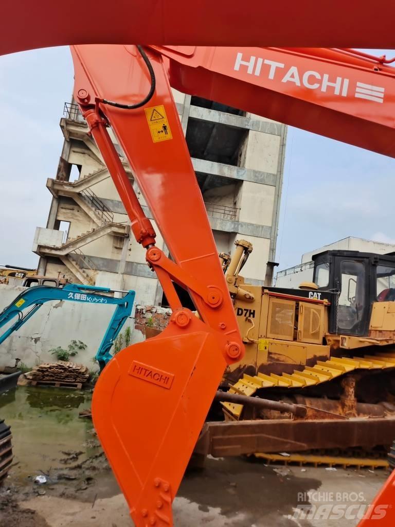 Hitachi Zaxis 200-3G Lánctalpas kotrók