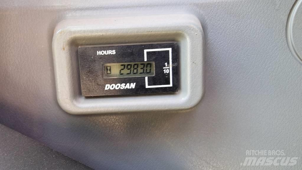 Doosan DX 140 LCR-5 Lánctalpas kotrók