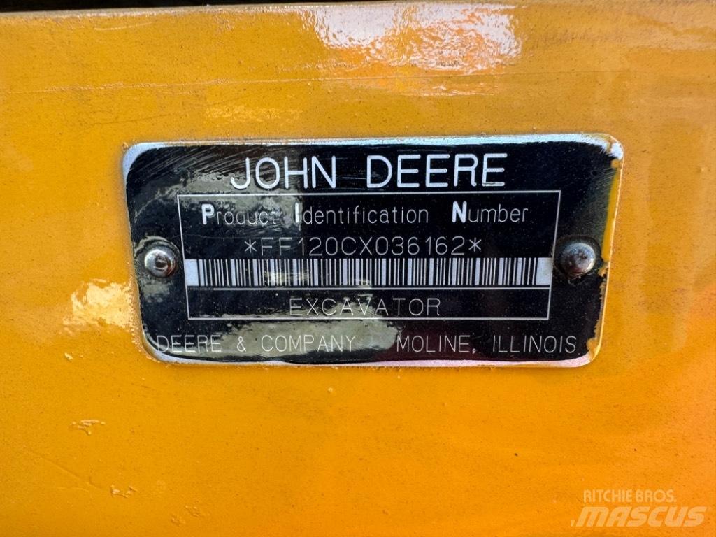 DEERE 120C LC Lánctalpas kotrók