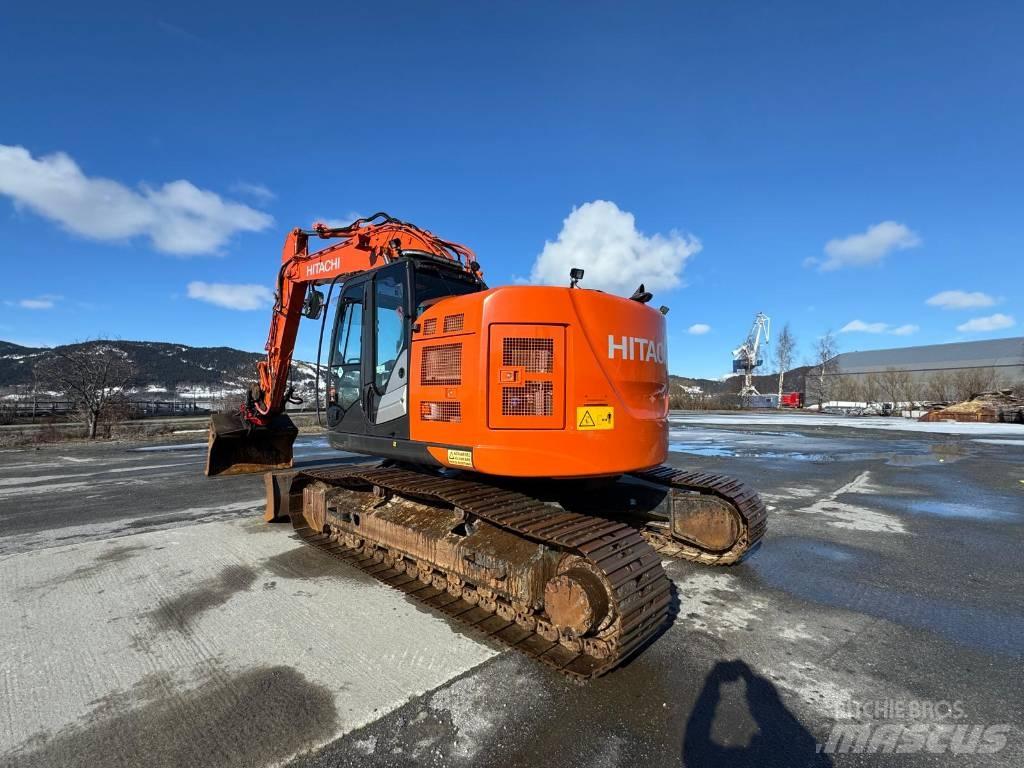Hitachi ZX 225 US Lánctalpas kotrók
