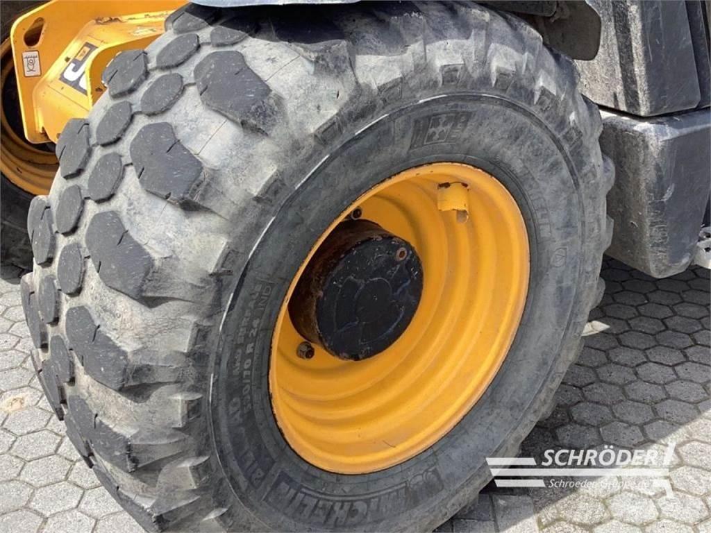 JCB 541-70 AGRI Teleszkópos mezőgazdasági rakodók