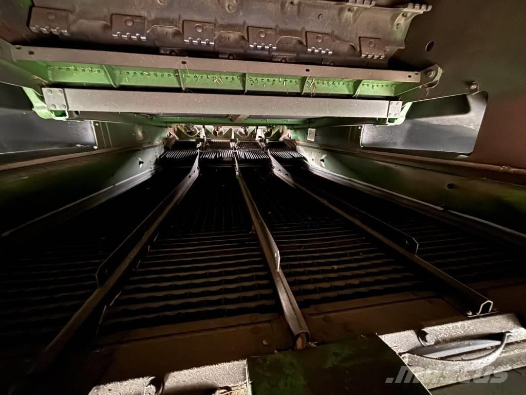 John Deere S785i Kombájnok