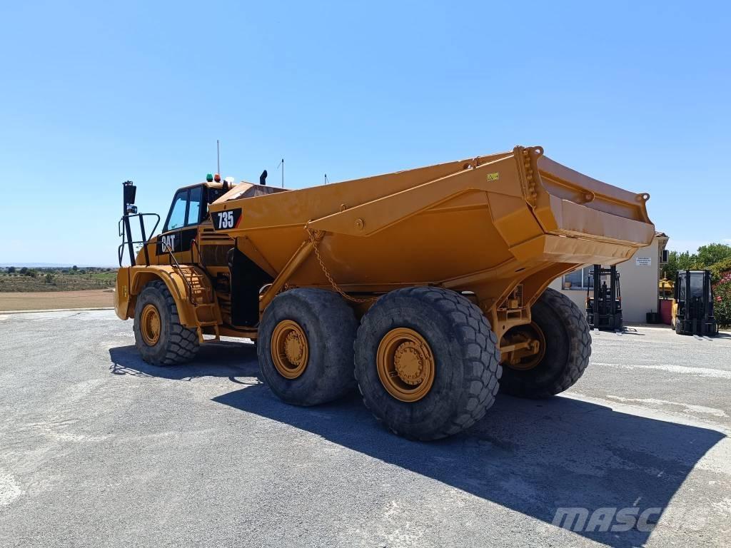CAT 735 Csuklósdömperek
