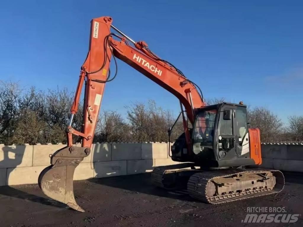 Hitachi ZX 135 Lánctalpas kotrók