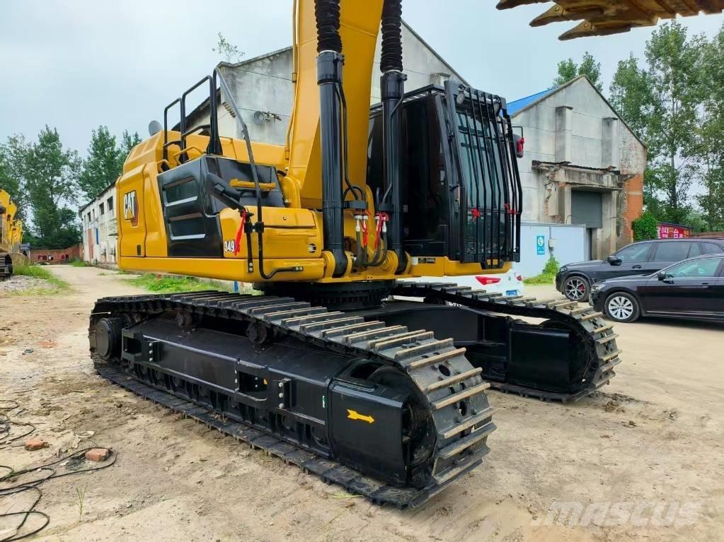 CAT 349 Lánctalpas kotrók