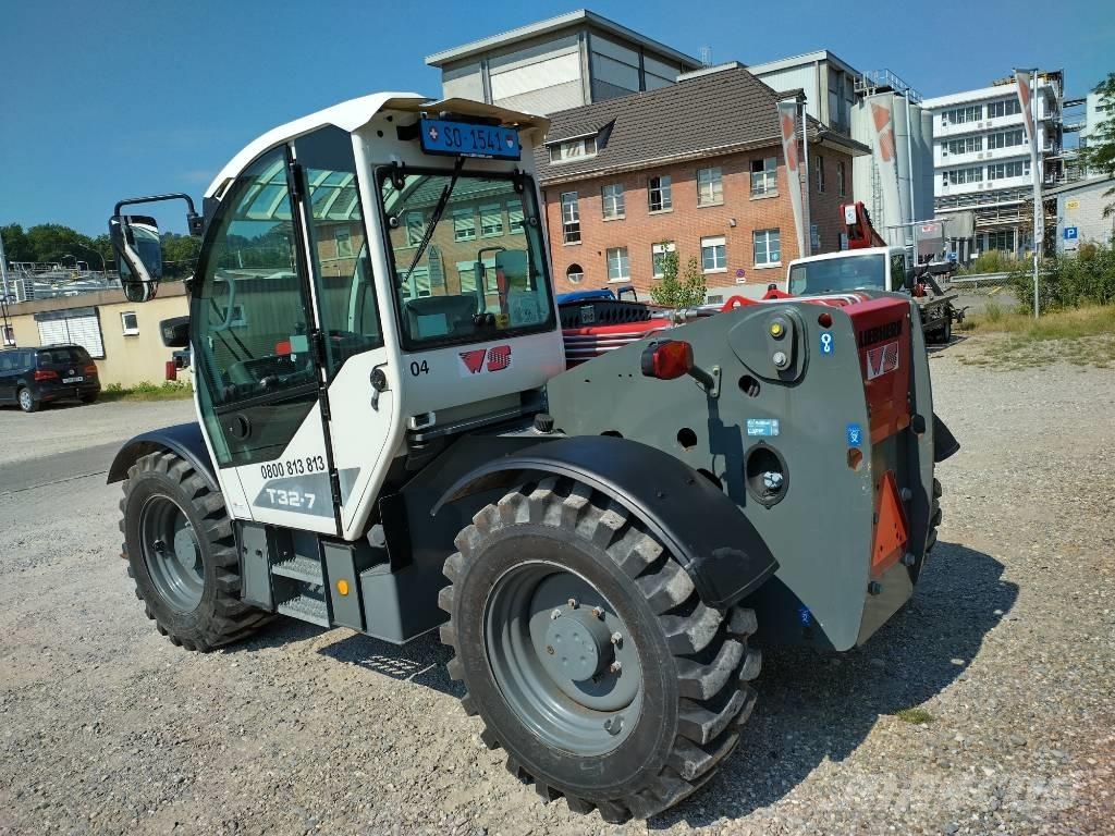 Liebherr T 32-7 Teleszkópos rakodók