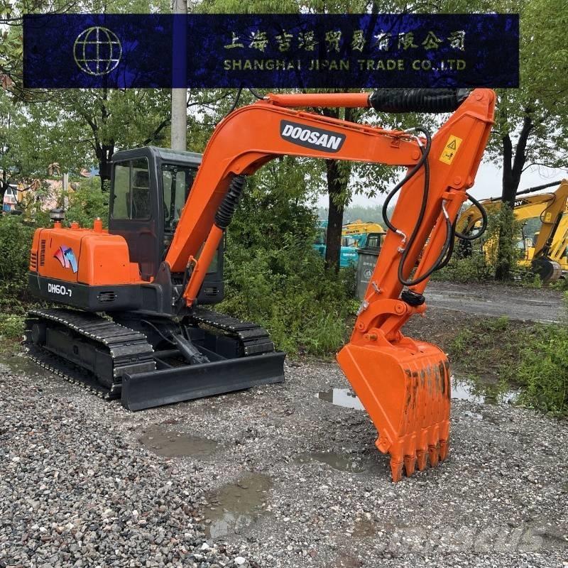 Doosan DH 60-7 Mini kotrók < 7t