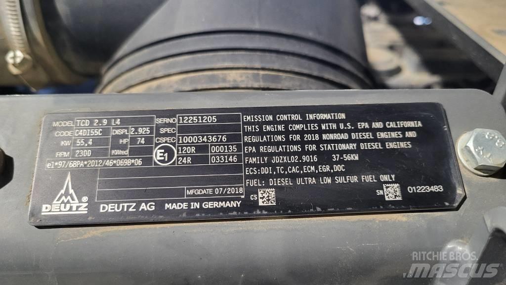 Wacker Neuson WL 54 Gumikerekes homlokrakodók