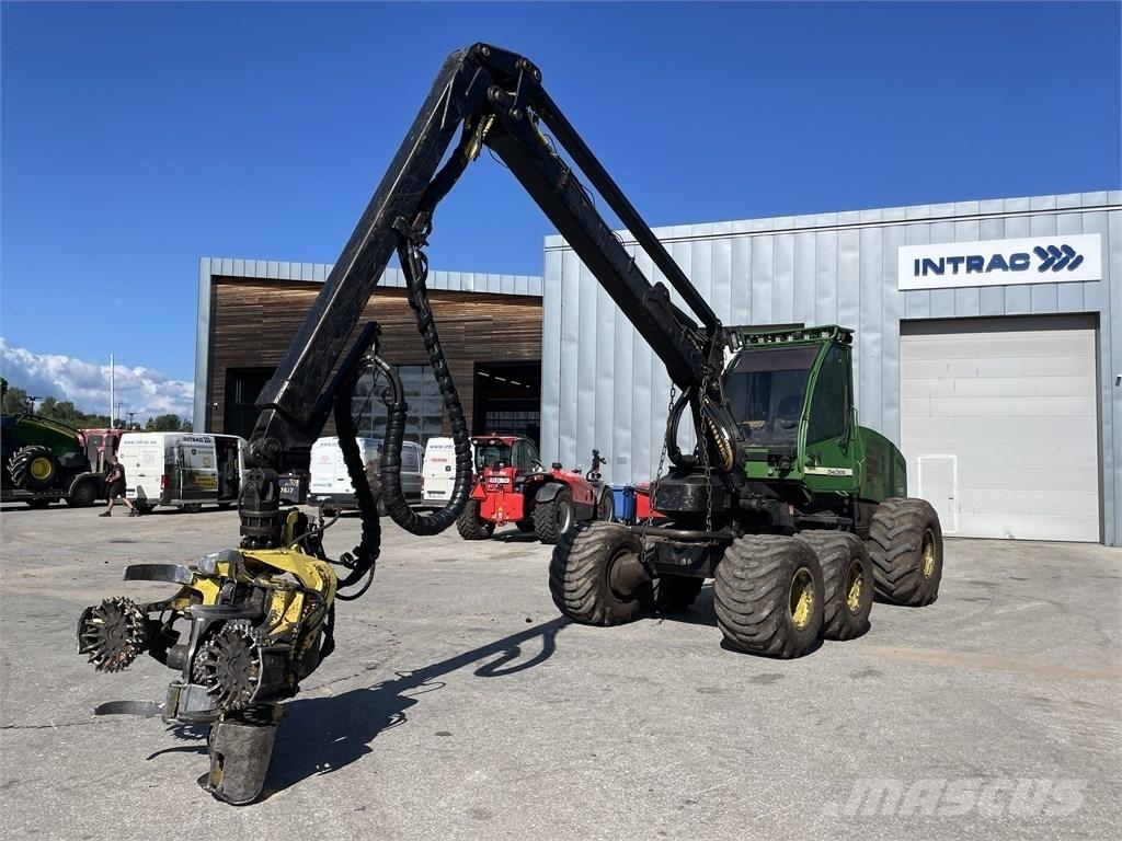 John Deere 1070 D Betakarítók