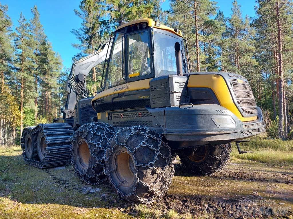 Ponsse ERGO 8W Betakarítók