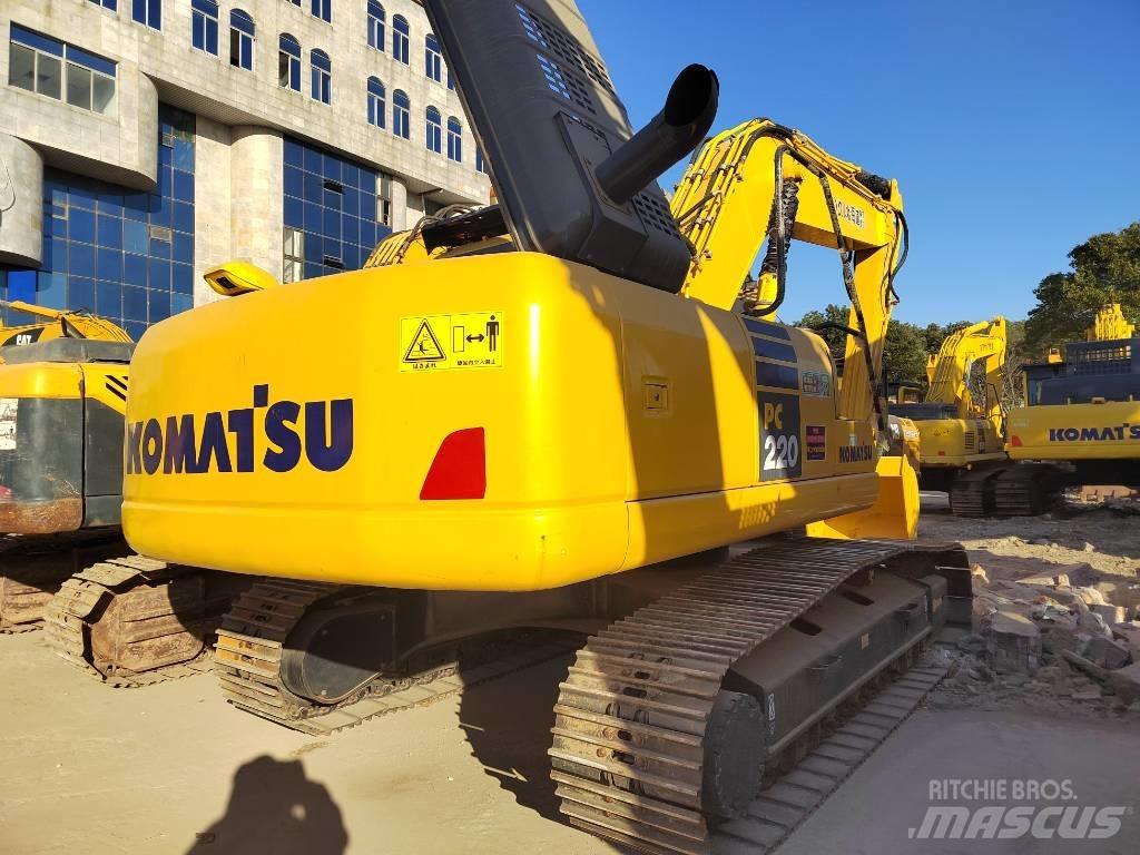 Komatsu PC220-7 Lánctalpas kotrók