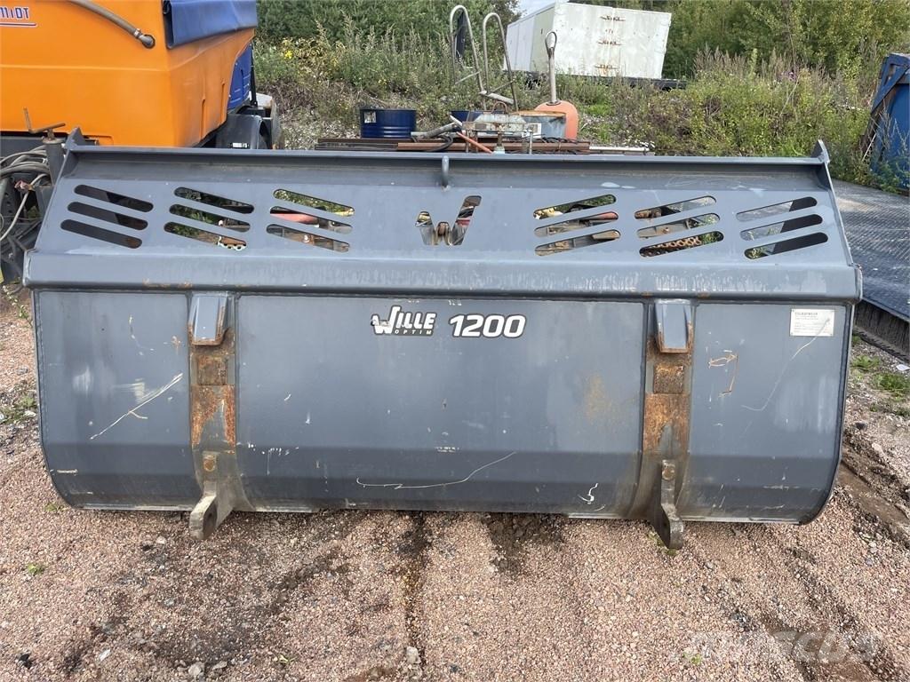  Vilakone Lumikauha Kompakt traktor adapterek