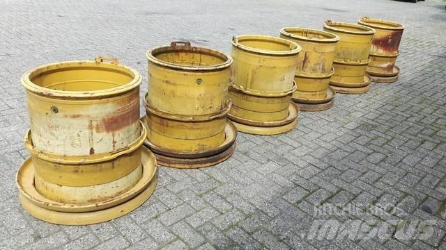 CAT 1398621 Gumiabroncsok, kerekek és felnik