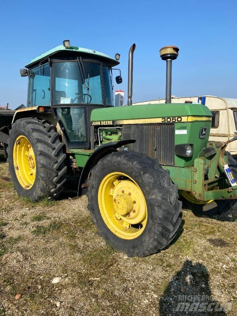 John Deere 3050 4WD Traktorok