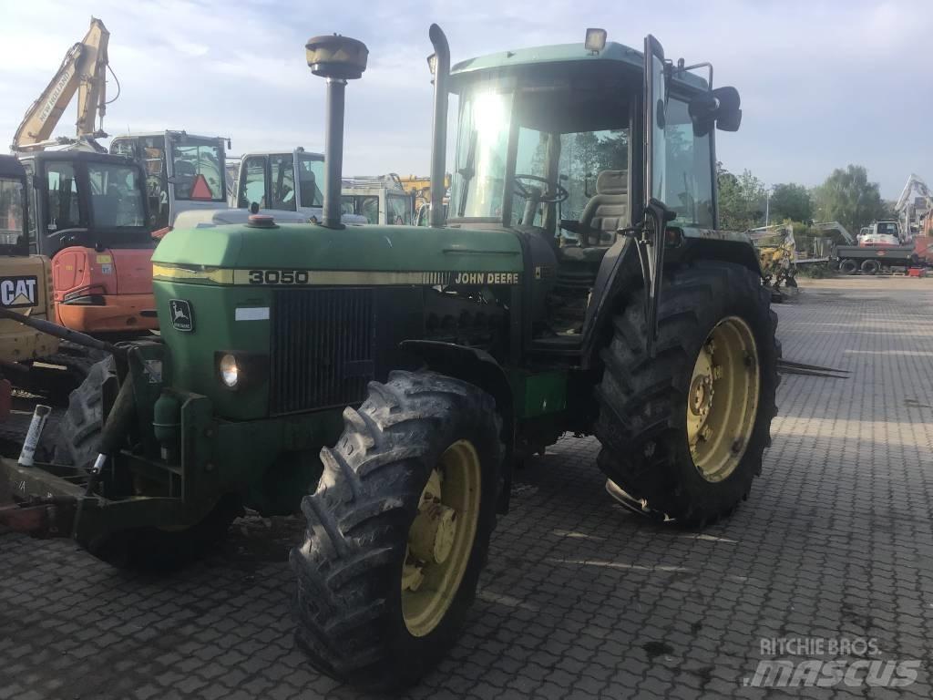 John Deere 3050 4WD Traktorok