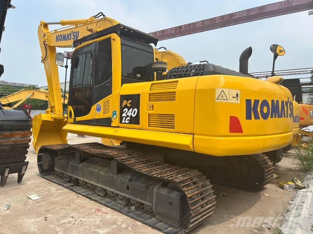 Komatsu PC 240 Lánctalpas kotrók