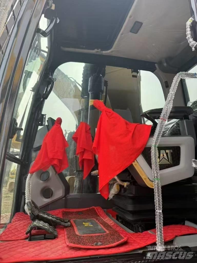 CAT 320GC Lánctalpas kotrók