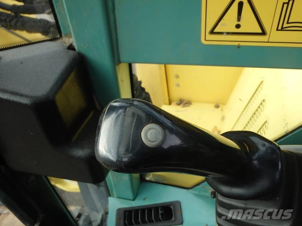 Yanmar Vio 75 A Közepes (midi) kotrók 7 t - 12 t