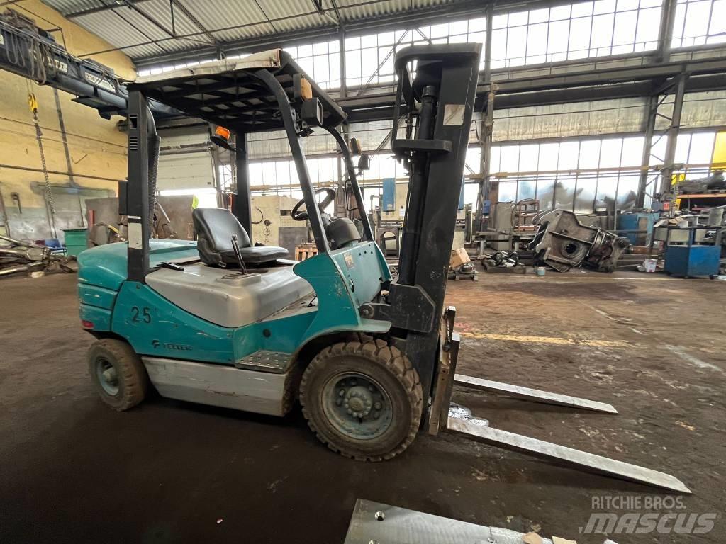 Feeler FD25TCJ Dízel targoncák