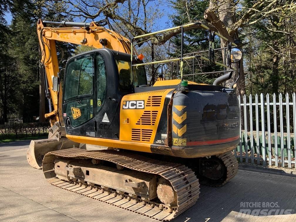 JCB JS 130 LC Lánctalpas kotrók