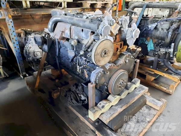 DAF 865 RS222L Motorok