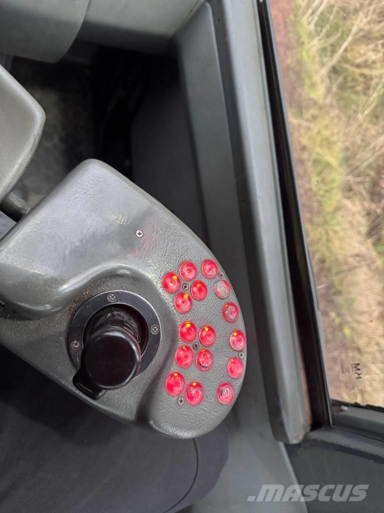 Valmet 860.3 Kihordók