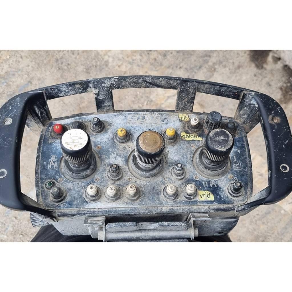 Volvo EC300 DT145 Cölöp fúrók