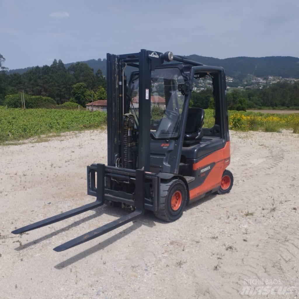 Linde E 25 Elektromos targoncák