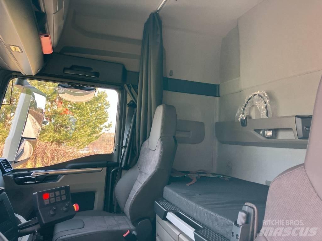 MAN TGX 35.520 Billenő teherautók