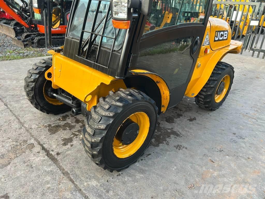 JCB 520-40 Teleszkópos rakodók