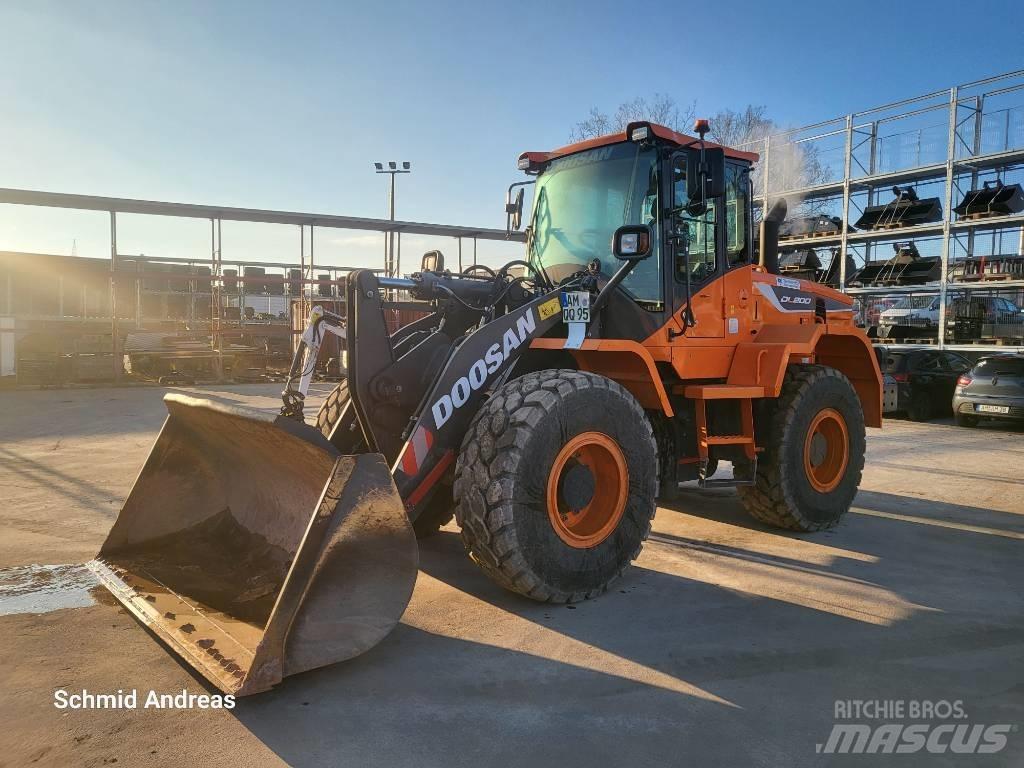 Doosan DL 200-5 Gumikerekes homlokrakodók