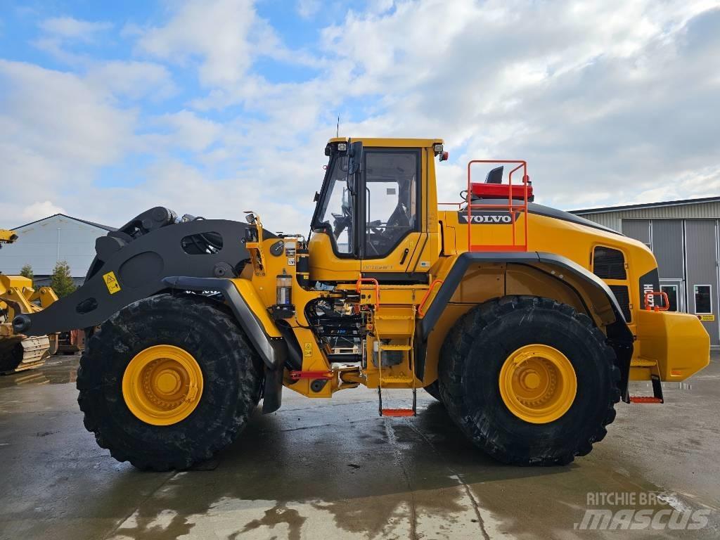 Volvo L260H Gumikerekes homlokrakodók