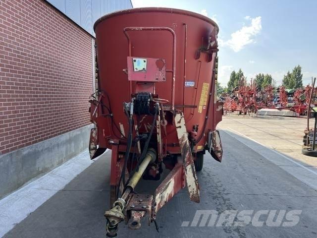 Peecon 17M³ Takarmánykeverők