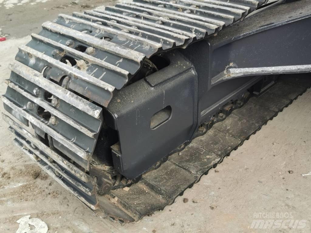 Doosan DX 225 LC Lánctalpas kotrók