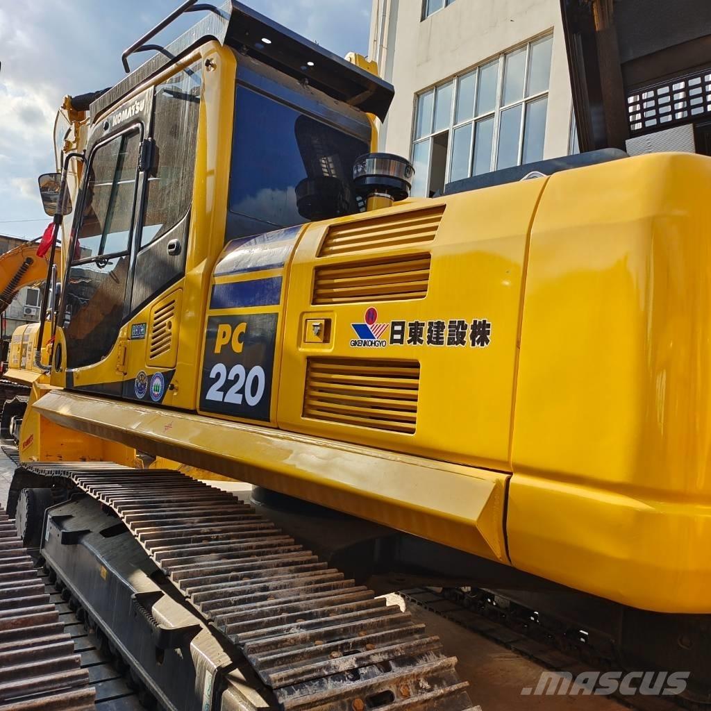 Komatsu PC 220-7 Lánctalpas kotrók