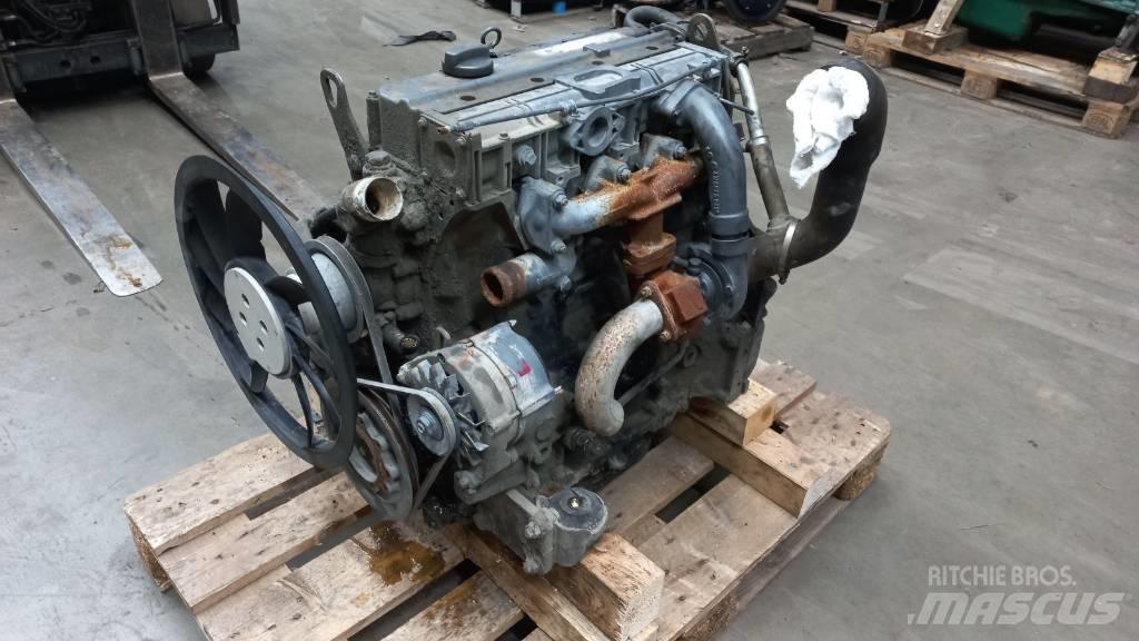 Deutz BF4M1012E Motorok