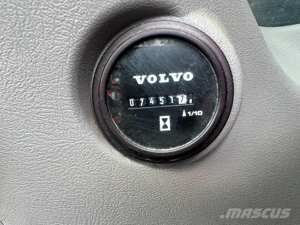 Volvo EC 200 E Lánctalpas kotrók