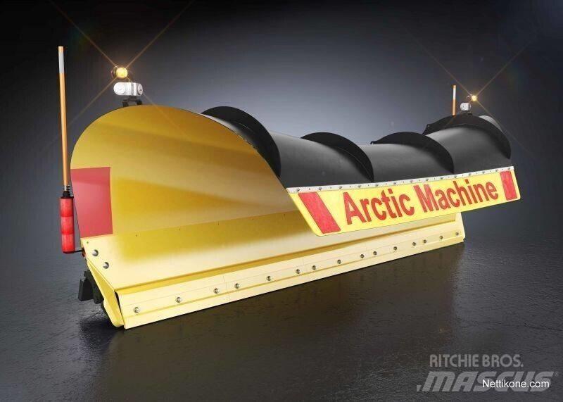 Arctic Machine Aurat Hóeltakarítók