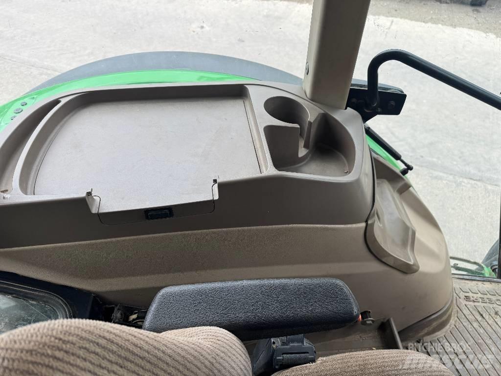 John Deere 5100 R Traktorok