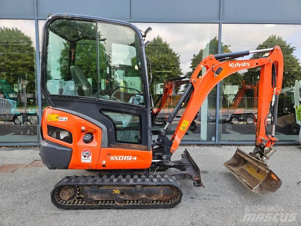 Kubota KX 019-4 Mini kotrók < 7t