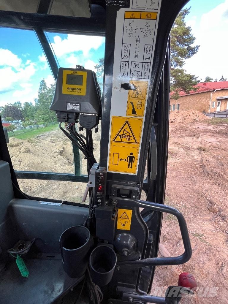 Komatsu PC138US-11 Lánctalpas kotrók