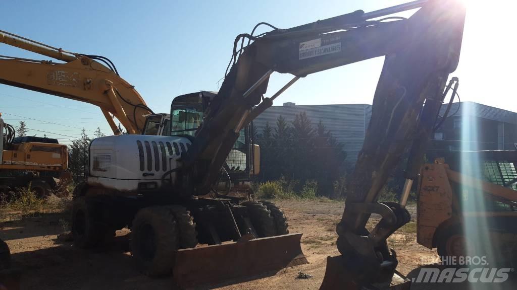 Terex Schaeff HML42 Gumikerekes kotrók