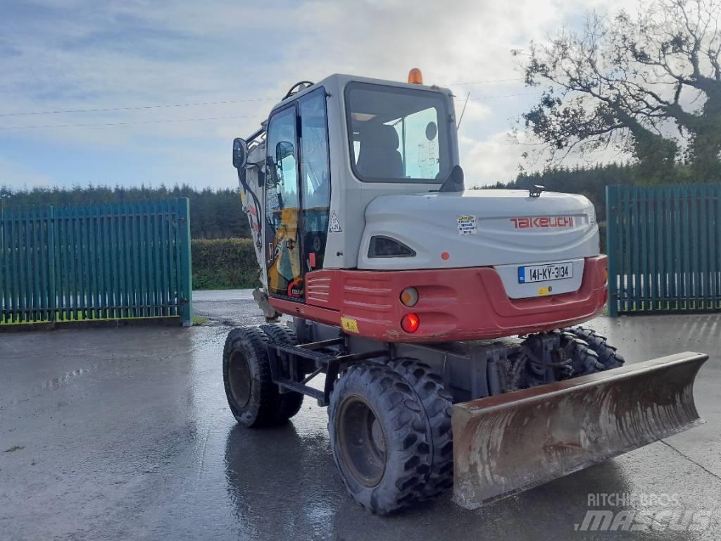 Takeuchi TB 295 W Gumikerekes kotrók