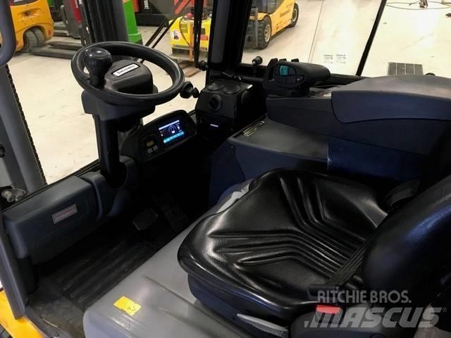 Jungheinrich EFG 320 Elektromos targoncák